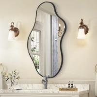 Miroir mural éclairé moderne de style Art déco, cadre en métal doré, épaisseur 4 mm, design asymétrique, décoration de salle de bain contemporaine