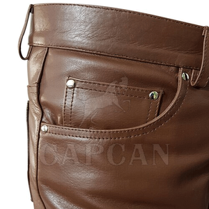 Pantalones casuales de cuero de color marrón para pantalones de cuero de vaca de estilo de patrón personalizado para hombres en diseño único - Product Image 5