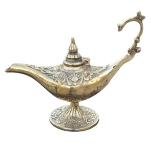 Lámpara de Aladino decorativa de latón de alta calidad con acabado pulido de grabado para decoración del hogar Metal Aladdin Chirag - Product Image 3