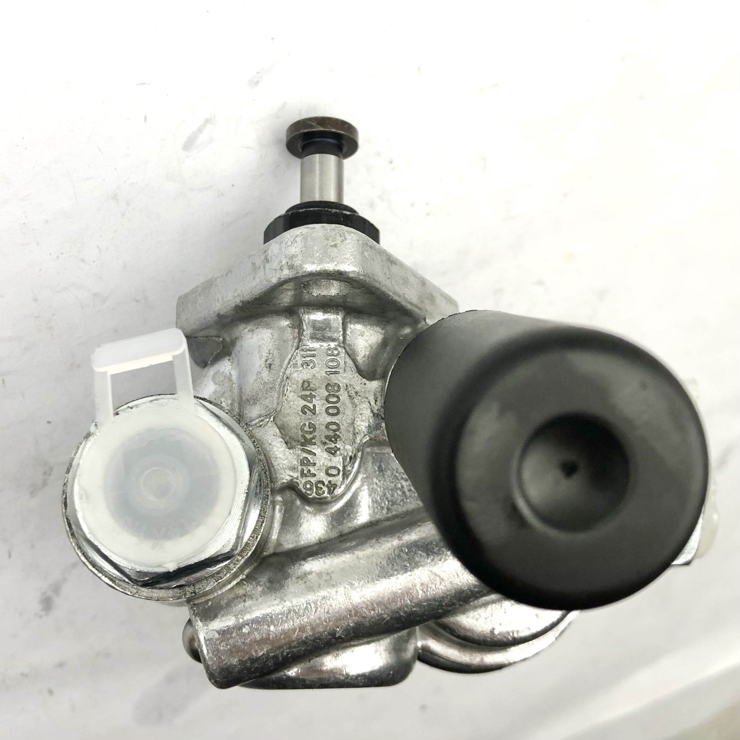 篳篥◦本管◦美品 Bosch 0 811 104 111 Valve for sale online | eBay