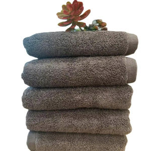 Toallas de Baño de Algodón Suaves y Absorbentes para Uso Doméstico, Alto GSM de 500 a 700 - Product Image 1