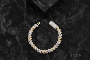 Pulsera de cadena de eslabones cubanos de dos filas VVS Moissanite, nuevo diseño, joyería de diamantes cultivados en laboratorio, plata, oro, piedra principal, venta de India - Product Image 4