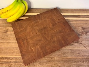 Alta demanda Tabla de cortar de madera para la preparación de verduras o carne y queso sin esfuerzo disponible al mejor precio - Product Image 2