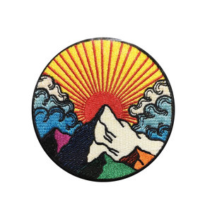 Patch brodé à prix abordable, tissu sergé, vente en gros, presse à chaud, grand logo, lettre, à repasser, emballage personnalisé, nouveau patch brodé - Product Image 2