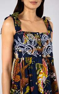 ชุดแมกซี่ยาวคอสี่เหลี่ยมแขนกุดดีไซน์เนอร์สำหรับงานปาร์ตี้หรูหราคอลเลกชันขายส่งฤดูร้อน2024 - Product Image 4