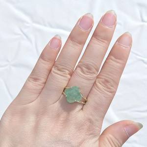 Bague en argent sterling en forme de trèfle vert fraise Quartz-Bague personnalisée faite à la main-Bague plaquée or - Product Image 1