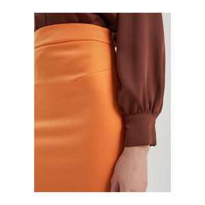 กระโปรงแม็กซี่ผู้หญิง ผลิตจากผ้าวิสโคสผสม สวมใส่สบายและมีสไตล์ BGN W24S278 - Product Image 5