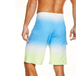 Meilleure qualité séchage rapide imprimé homme Shorts confortable nouvelle arrivée formation en gros fabriqué au Pakistan avec motif solide - Product Image 3