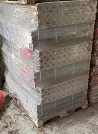 Briquettes Pini Kay / Briquettes de bois RUF / Briquettes de bois rondes en emballage de 10 kg Briquettes de bois de qualité - Product Image 3