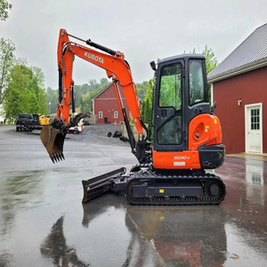 Mini-excavatrice Kubota KX040-4 de 4 tonnes, cabine fermée, mini-pelle compacte, pince hydraulique, pour travaux de construction, neuve. - Product Image 1