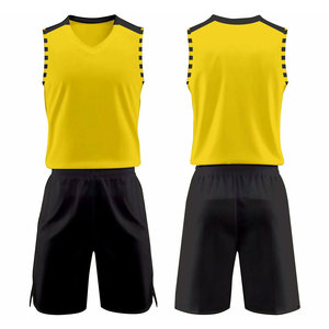 Conjunto de uniforme de baloncesto ligero personalizable Ropa de equipo deportivo cómoda y transpirable con estilo impreso - Product Image 1