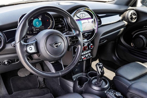 2024 M I N I Conve Rtible 2.0L I4 DOHC bastante Coche - Product Image 2