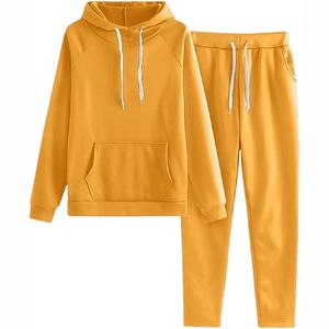 Survêtement à capuche pour femme de qualité supérieure, taille et couleur personnalisées, survêtements solides et légers pour femme avec logo et couleur personnalisés - Product Image 1
