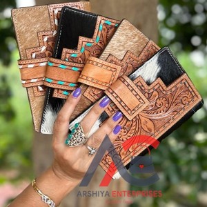 Cuir de fourrure de vachette usiné à la main sculpture portefeuille pochette coque de téléphone élégant nouveau Design portefeuille multi-usages portefeuilles en cuir occidental - Product Image 1