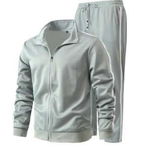 Design pas cher Propre Logo Adult Wear 65% Coton 35% Polyester Survêtement d'échauffement personnalisé de dernière qualité - Product Image 3