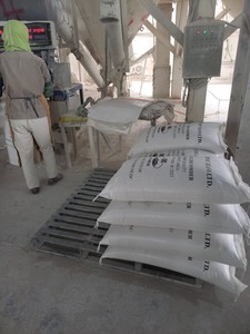 80% CaO Quick Lime para agricultura Camarón pescado Aqualime Vietnam origen exportación fábrica embalaje personalizado - Product Image 2