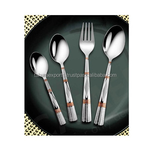 Juego de cubiertos para servir Bodas de diseño moderno Juego de cubiertos con acabado plateado de acero inoxidable Hecho a mano Personalizado - Product Image 4