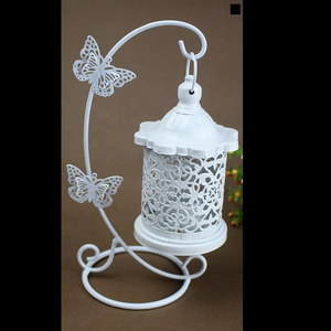 Lanterne de flocon de neige métallique de haute qualité Affichage de Noël le plus recherché Assez polyvalent pour tout l'hiver - Product Image 2