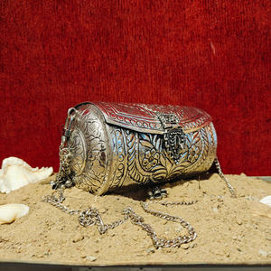 Antique <b>Silver</b> Engraved Metal Evening <b>Clutch</b> <b>Bag</b> Womens Luxury <b>Wedding</b> Party Handbag with Chain Strap Artisan <b>clutch</b> handbag - Product Image 2