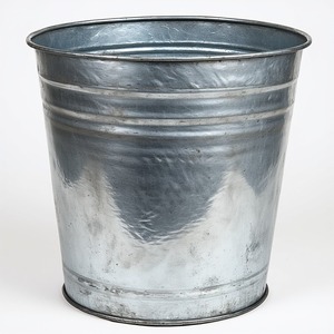 Vintage <b>Galvanised</b> <b>Planter</b> Designed With Classic Texture Ideal For Elegant Garden Decoration And Holiday Home Styling - Product Image 3