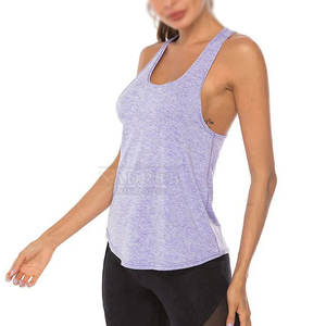 Camiseta sin mangas cómoda con aspecto simple y sensación ligera Top de algodón ligero con un acabado suave y un ajuste relajado - Product Image 4