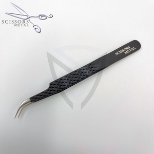 Pince à épiler d'extension de cils noire avec logo personnalisé en acier inoxydable pince à épiler volume incurvé en J pince à épiler de couleur noire à revêtement en poudre - Product Image 5