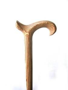 TRADITION Factory Diseño personalizado Popular 122cm Barnizado Camping Madera Senderismo Bastón - Product Image 2