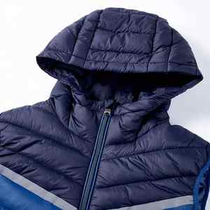 Producto de tendencia de la industria Servicio OEM Precio barato Hombres Chaleco acolchado Tamaño regular Pakistán Fabricante Chaleco acolchado - Product Image 5