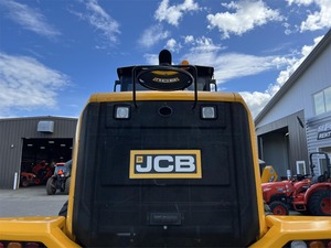 Chargeuse sur pneus JCB 427ZX 2018 avec moteur Kubota EPA Charge nominale de 9 tonnes Cylindre hydraulique Eaton Garantie 1 an - Product Image 2