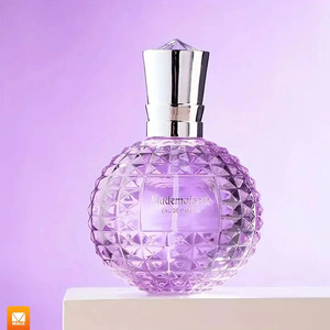 Lotion parfumée pour le corps pour femmes, cadeau 100 ml - Couleurs assorties - Product Image 2