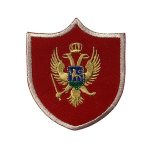 2025 el nuevo logotipo personalizado al por mayor bordado insignia tejida deportes nuevo diseño hierro en parches bordados para banderas - Product Image 1