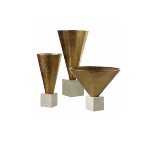 <b>Set</b> Of <b>3</b> Different Size <b>Vase</b> Highest Quality Customized Shape Brass Flower <b>Vases</b> For Living Room Decor Use - Product Image 1