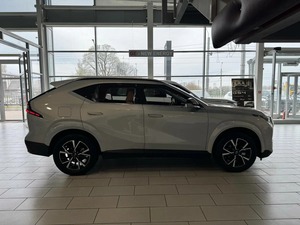 Nouveau SUV essence haute performance 4x4 GS4 2.0T 231 ch 2025, boîte automatique 6 vitesses, transmission intégrale, luxe, 5 portes, 0 km - Product Image 2