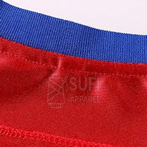 Maillot américain fabriqué en tissu respirant conçu pour garder les joueurs au frais et au sec pendant les matchs intenses - Product Image 5