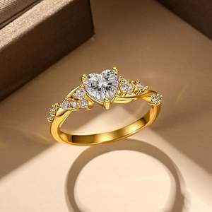 Anillo de Compromiso con Diamante en Forma de Corazón, Plata 925 Chapada en Oro, Estilo Romántico de Lujo para Mujer, Engaste de Puntas, Piedra Natural - Product Image 5