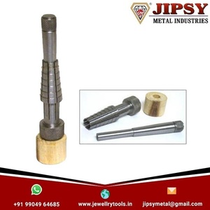 Rouleau de machine de dimensionnement d'extenseur d'anneau avec 15 matrices pour agrandisseur de jeu de pierre pour différentes tailles et formes d'anneau - Product Image 4