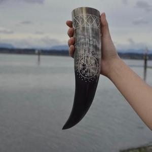 Cuerno para beber vikingo grabado a mano Elija brújula vikinga o diseño de dragón | Cuerno de buey nórdico de la India por World Craft IMPEX - Product Image 4