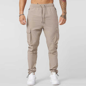 Pantalon de jogging de sport en toile de taille moyenne personnalisé pour hommes Pantalon de survêtement cargo de fitness pour hommes - Product Image 6