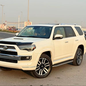 Cámara Trasera Automática con Interior Oscuro para Limited 44 2020, Nueva a la Venta - Product Image 1