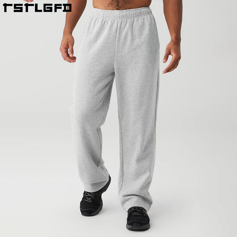 นักกีฬาทุ่งหญ้าสีเทา