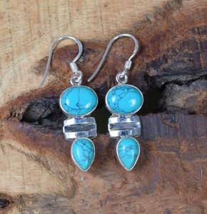 Boucles d'oreilles à crochet en argent sterling turquoise bleu, bijoux faits à la main, pierre de naissance de décembre, cadeau élégant en pierre précieuse pour femmes - Product Image 1