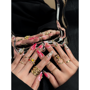 Royal Candy - Adhesivos Elegantes para Uñas, Diseño de Alta Calidad y Estilo Moderno - Product Image 4