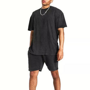 Ensembles courts pour hommes Tenues d'été 2 pièces décontractées à col ras du cou musclé T-shirts à manches courtes et ensembles de shorts de sport de coupe classique - Product Image 1