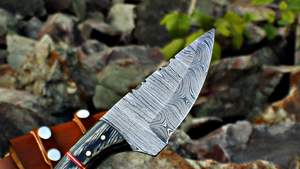 Cuchillo de Caza de Acero de Damasco Hecho a Mano, Tamaño Personalizado, Hoja de Acero con Alto Contenido de Carbono, Mango de Madera Negra, Supervivencia al Aire Libre, OEM - Product Image 6