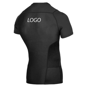 Rashguard de fitness MMA personnalisé pour hommes, écologique, 220g, pour adultes, 100% polyester, de haute qualité, confortable, rashguards courts - Product Image 4