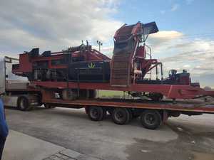 Récolteuse de tomates 25 TPH à haut rendement fabriquée en Turquie avec système de secouage en fibre de carbone et commandes hydrauliques avancées Construction de qualité supérieure - Product Image 5