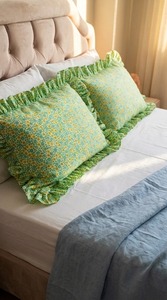Housse de coussin rectangulaire moderne à volants floraux, tissée 3D, en mélange de coton respirant, pour hôpital, maison, hôtel, décoration de lit, mignonne - Product Image 1