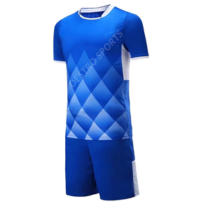 Maillot de football classique à col rond et manches courtes, séchage rapide, respirant, léger, tendance et très vendu - Product Image 1