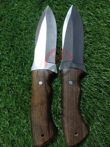 Couteau de chasse à lame fixe de qualité industrielle avec logo personnalisé, en acier Damas fait main, forgé à la main, à manche intégral, avec garantie d'un an - Product Image 3
