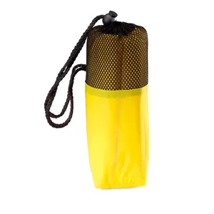 Poncho Impermeabile Personalizzato per Appuntamenti, Campeggio ed Escursionismo - Product Image 3